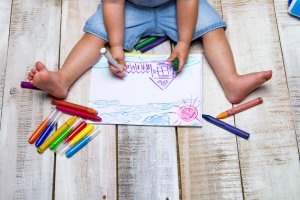 10 Best Crayons for Toddlers Header