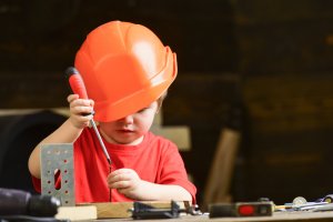 Best Workbenches for Toddlers Header