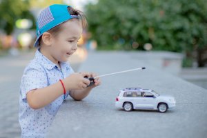 12 Best Remote Control Cars for Kids under 100